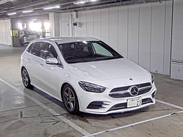 582 Mercedes benz B class 247084 2019 г. (ZIP Osaka)